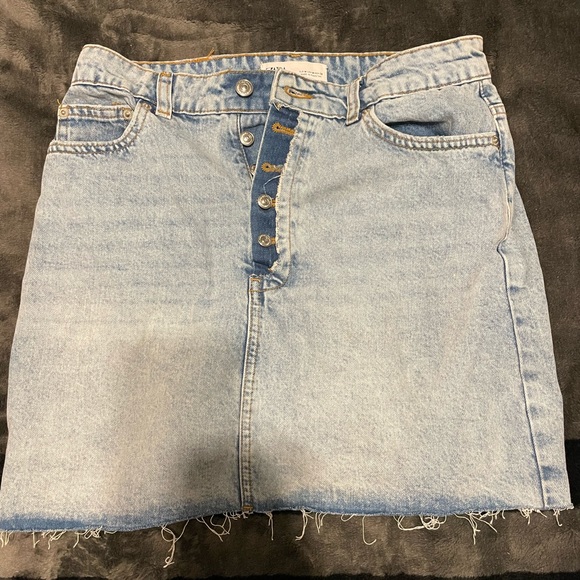 Zara skirt - Picture 1 of 5